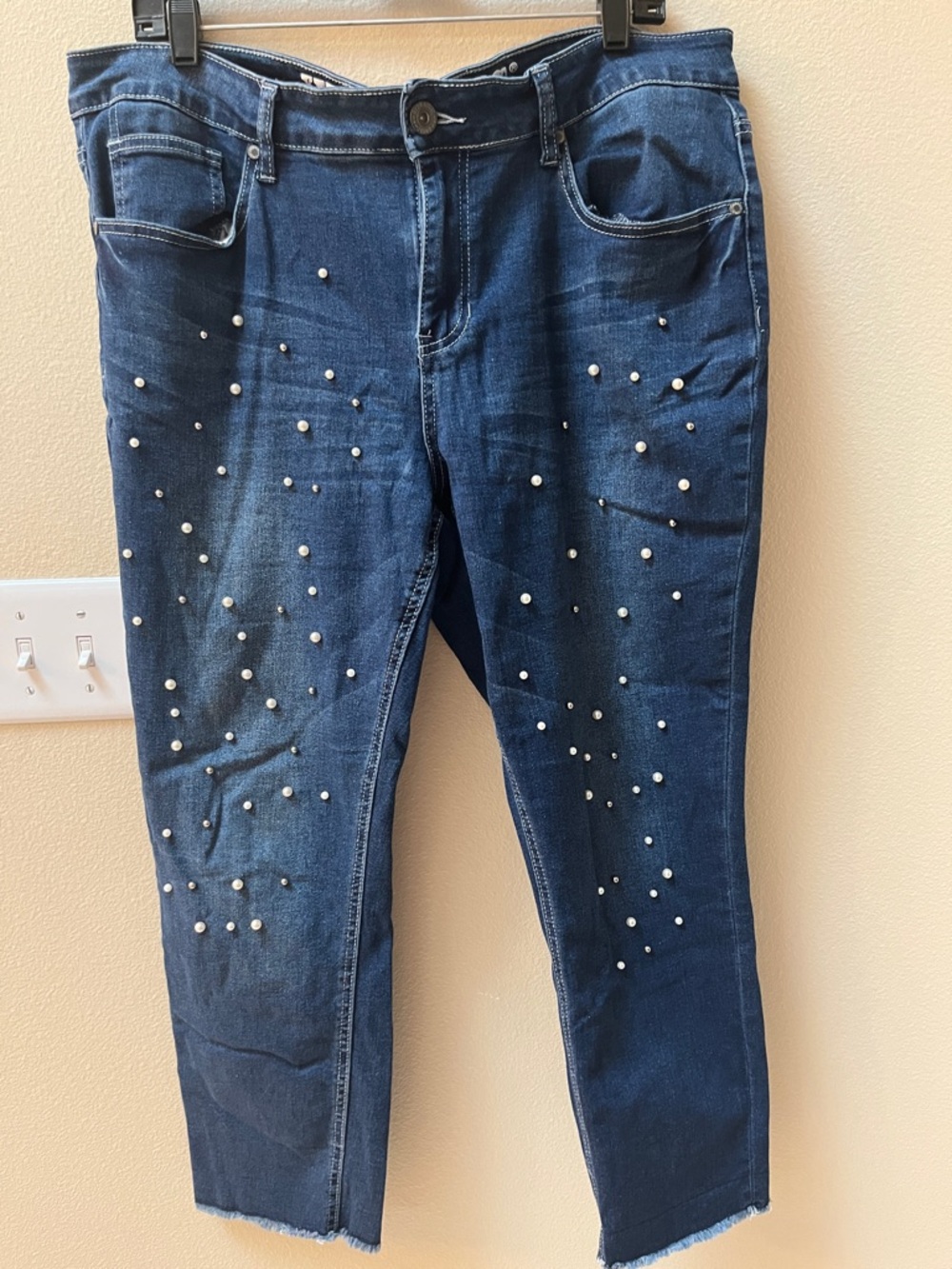 Hydraulic Dark Blue Pearl-Studded Cropped Jeans stretch cotton 16 EUC